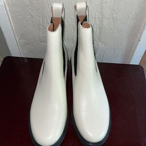 Brand new Madewell Dekalb Chelsea Lug Boot Ruth size 10.5